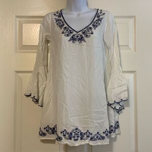 DOUBLE ZERO, blouse, small, like new, billowing sleeves